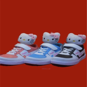 【游游鱼】2013春款童装纯棉毛圈allo绣花休闲童裤6色 【游游鱼】2013春款童装纯棉毛圈allo绣花休闲童裤6色