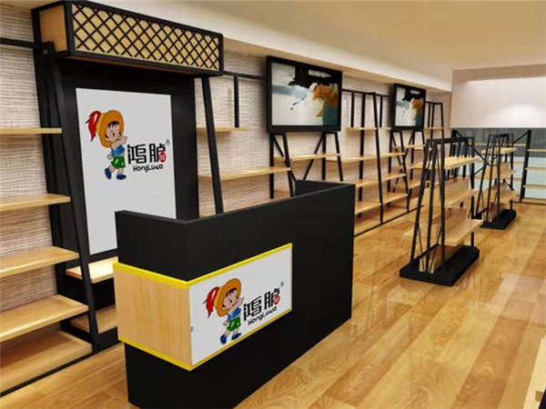 鸿胪娃童装店铺展示