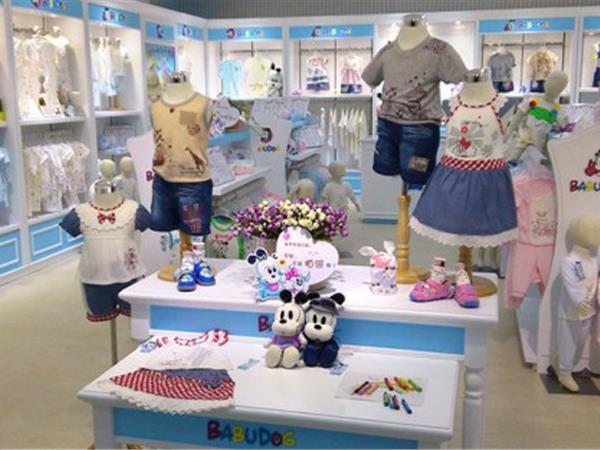 BABUDOG童装店铺展示