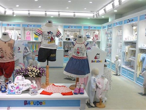 BABUDOG童装店铺展示
