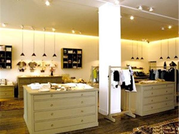 宝贝妙妙屋童装店铺展示