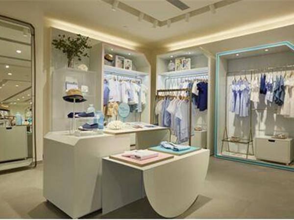 米喜迪童装店铺展示