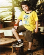 满园春童装产品图片