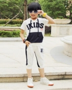 咿依衣童装产品图片