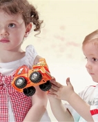 贝卡尔小猪童装产品图片