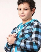 季季红童装产品图片