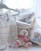 婴之谷童装产品图片