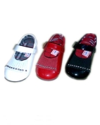 劲可儿童装产品图片