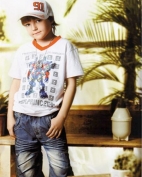 满园春童装产品图片