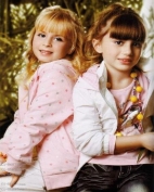 满园春童装产品图片