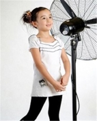 蚂蚁仔童装产品图片