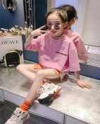 乐背尔童装产品图片