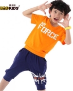 亚卡比童装产品图片