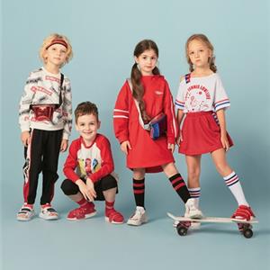 水孩儿童装加盟赚钱吗?20年童装品牌,开店轻松! 水孩儿童装加盟赚钱吗?20年童装品牌,开店轻松!