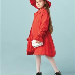 水孩儿童装加盟多少钱?小本投资,轻松创业! 水孩儿童装加盟多少钱?小本投资,轻松创业!