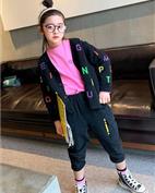 草莓家族童装产品图片